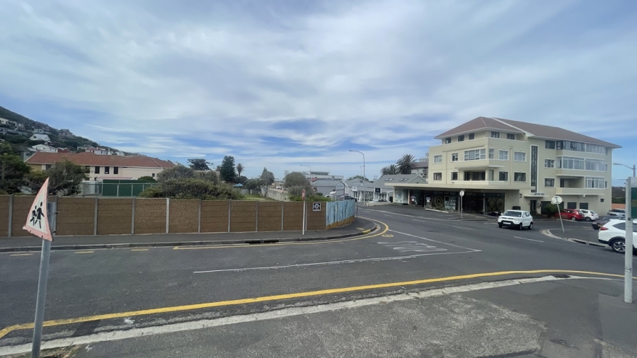 To Let commercial Property for Rent in Muizenberg Western Cape